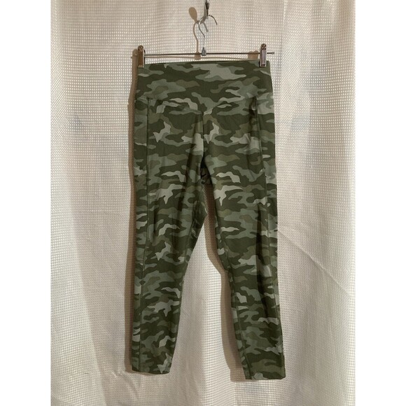 Victoria's Secret Pants - Victoria's Secret Ultimate PINK Camo High Waisted Athletic Leggings Size Medium